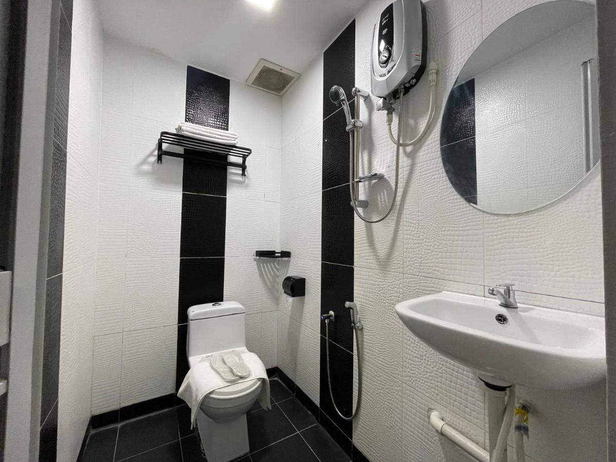 Royale City Hotel - 10 Min From Klia Klia 2 Airport Sepang Exterior foto