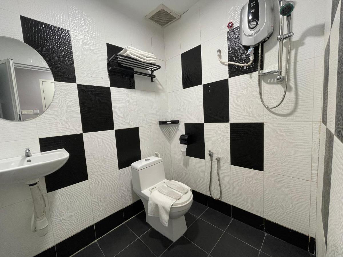 Royale City Hotel - 10 Min From Klia Klia 2 Airport Sepang Exterior foto