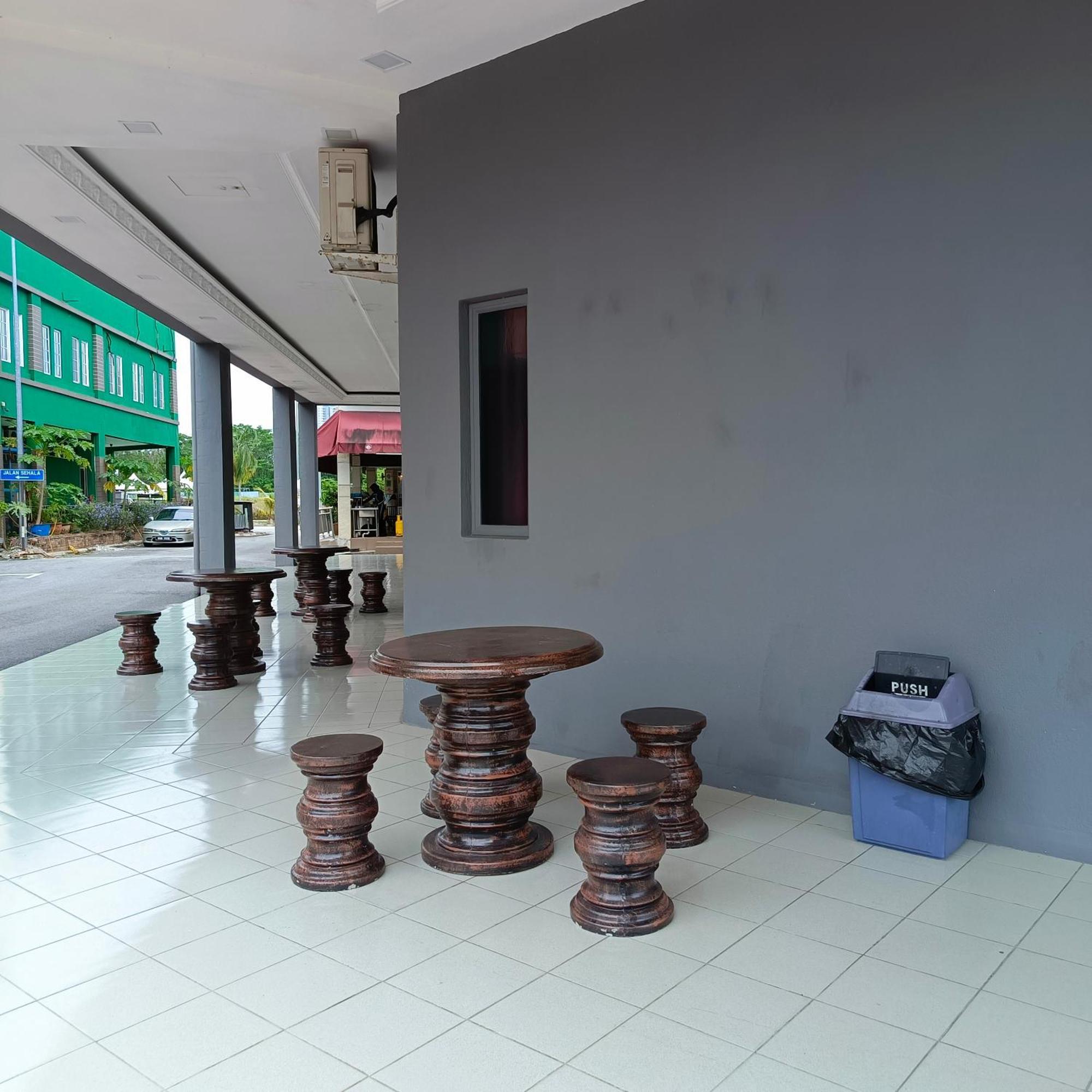 Royale City Hotel - 10 Min From Klia Klia 2 Airport Sepang Exterior foto